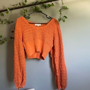 WILLOW AND WIND ORANGE SWEATER